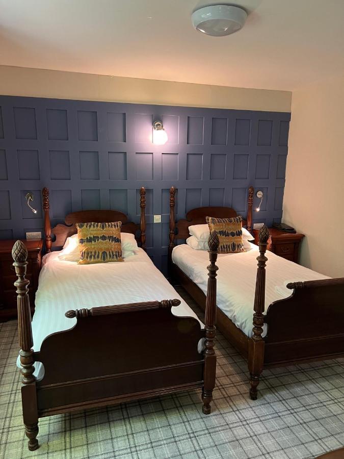 The Chainbridge Hotel Ланголен Екстериор снимка